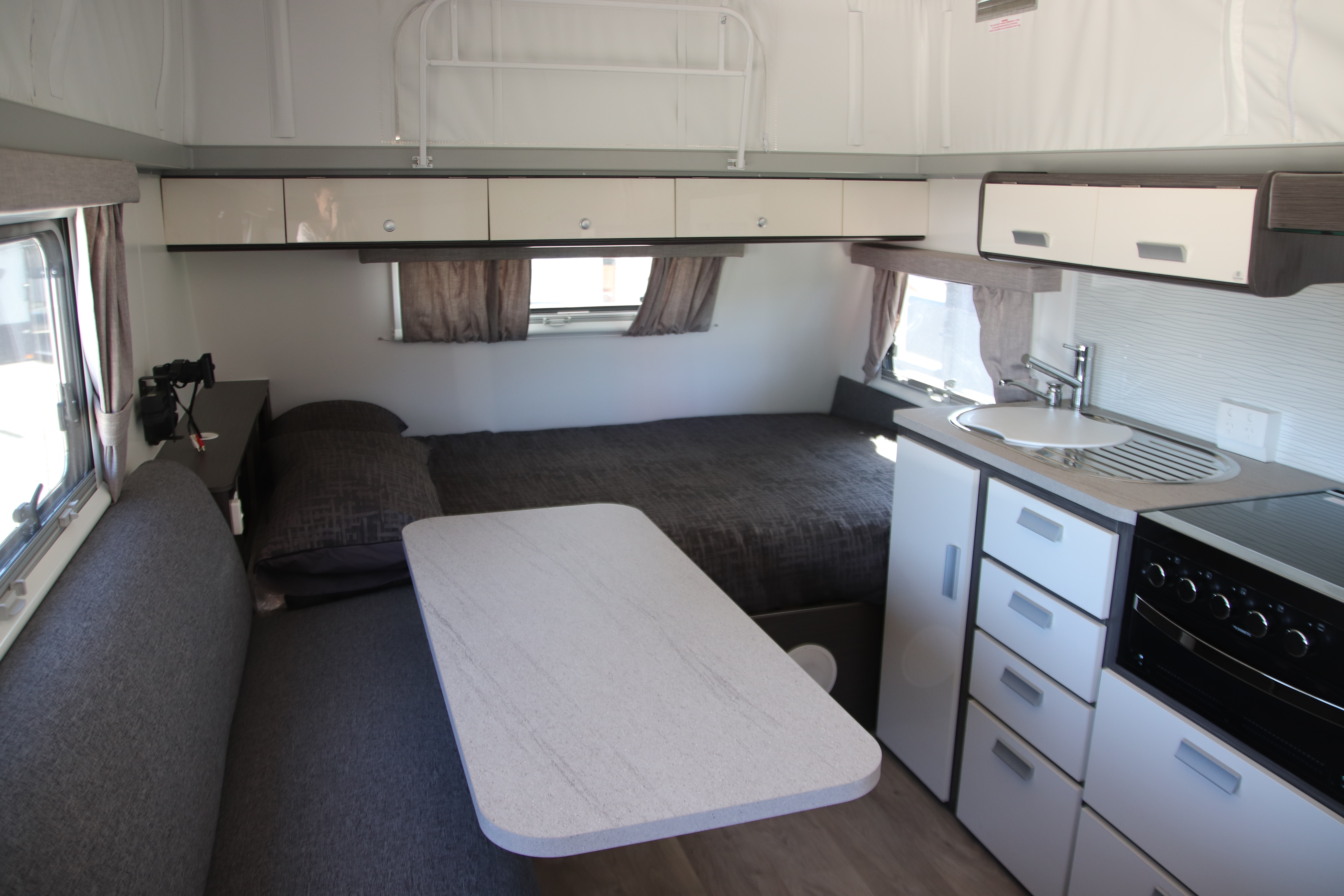 Jayco Journey Poptop 15.486 Eastern Caravans